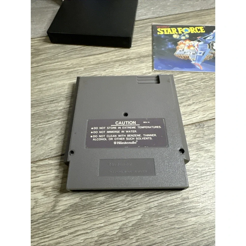 Star Force (Nintendo Entertainment System, 1987 CIB‎